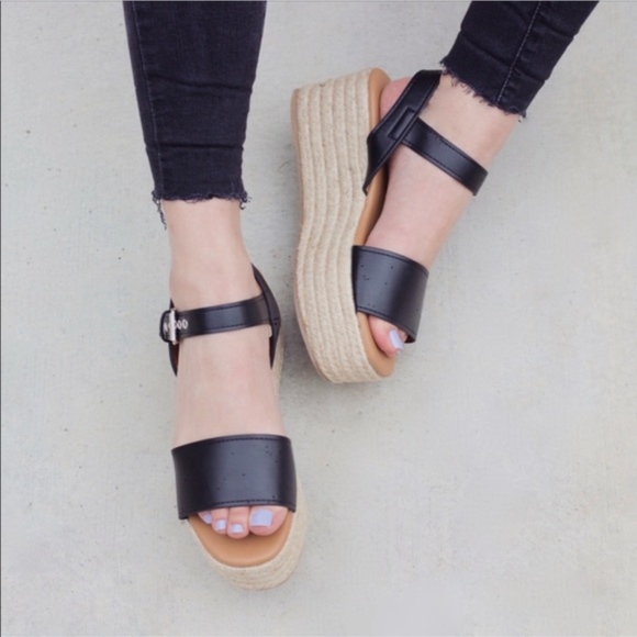 Platform One Band Espadrille Sandal - Picture 3 of 4